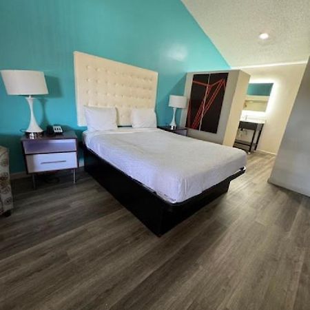 Howard Johnson By Wyndham Phoenix Airport/Downtown Area Eksteriør billede